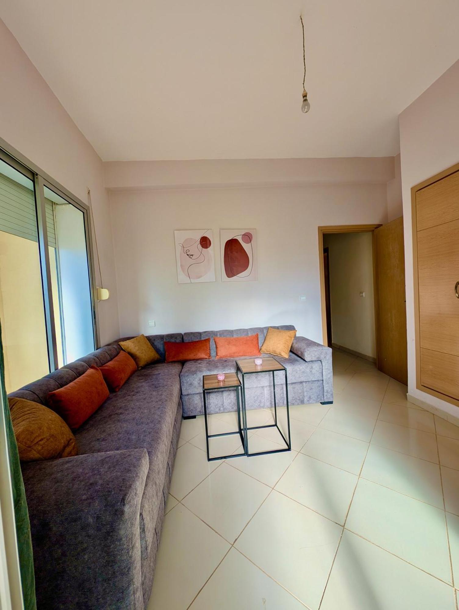 Apartment Vibe, Wi-fi & 3p